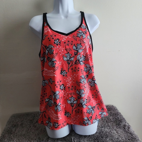 Younique womens swim top tankini swimsuit red wide X strap Medium - Picture 1 of 6